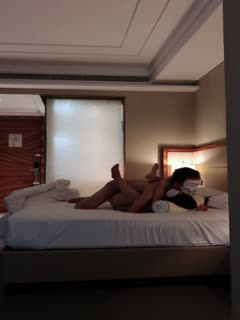 QFIM-642 性爱流出最美靓乳女神晴儿约啪性爱私拍流出_蒙眼爆操美乳女神